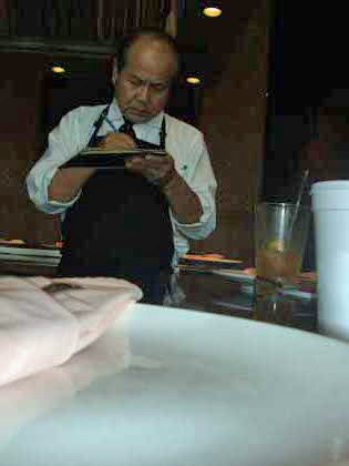 08-06-08 Waiter by Sheridan.jpg